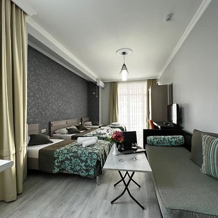 Guesthouse Data Гонио Екстериор снимка