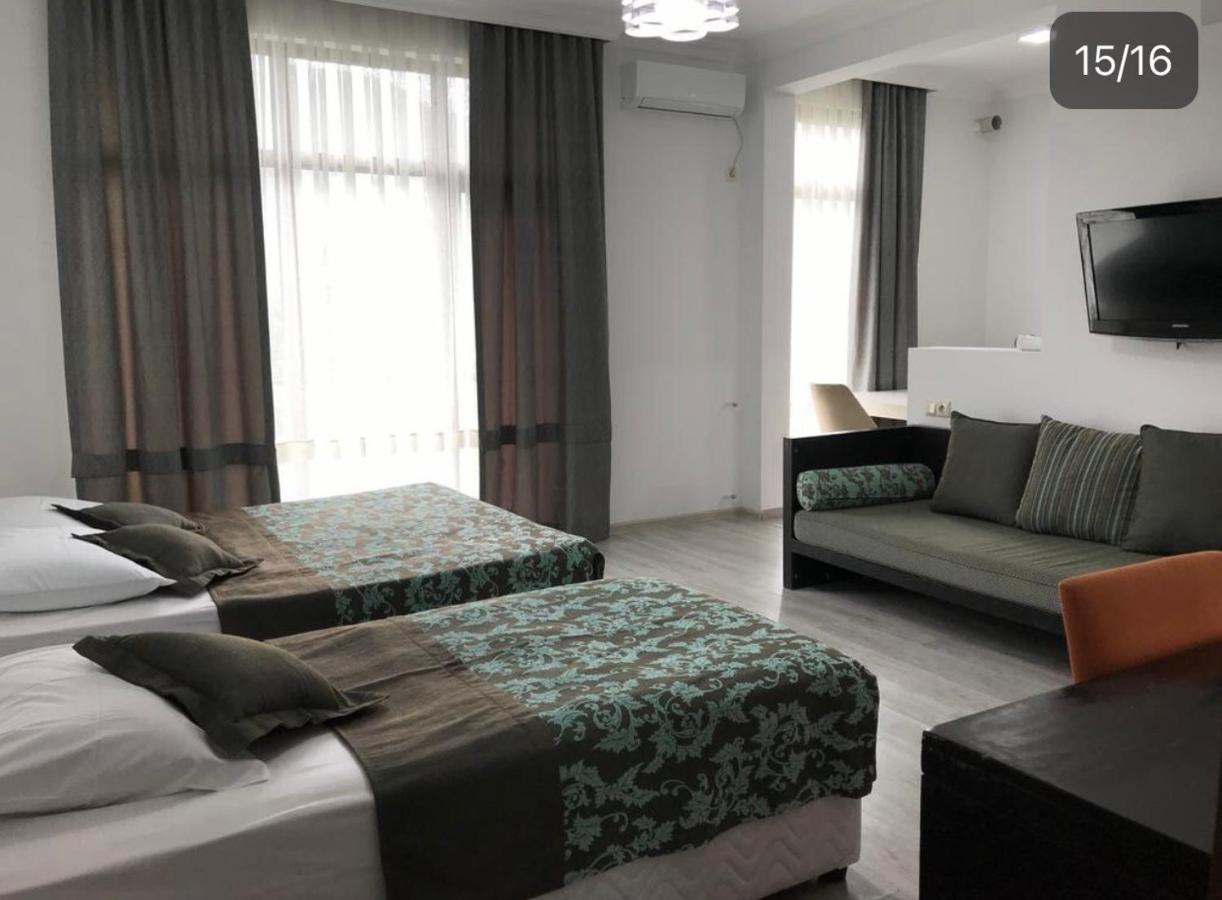 Guesthouse Data Гонио Екстериор снимка