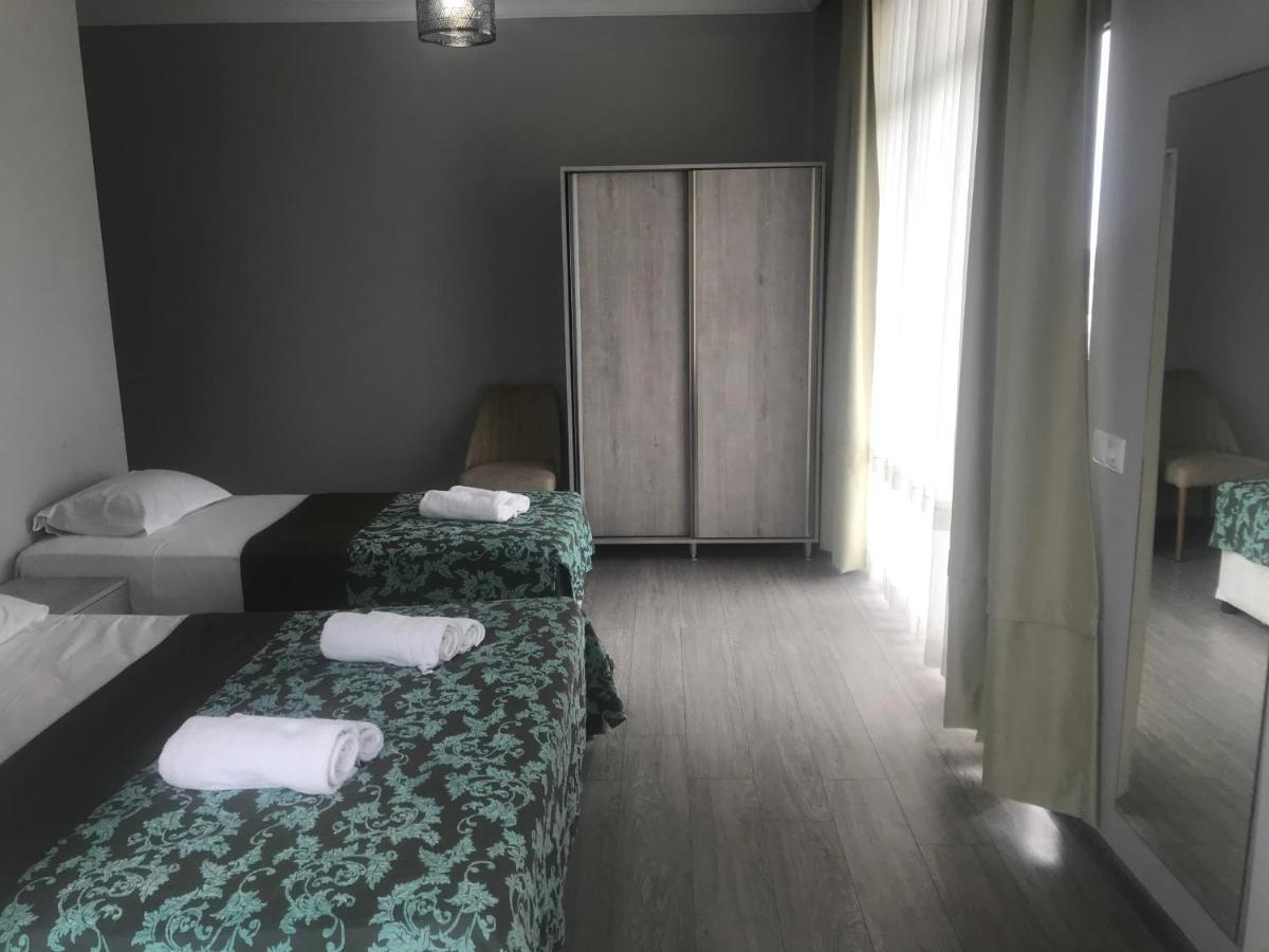 Guesthouse Data Гонио Екстериор снимка