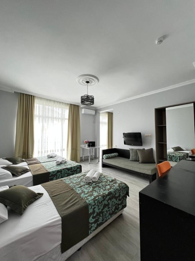 Guesthouse Data Гонио Екстериор снимка