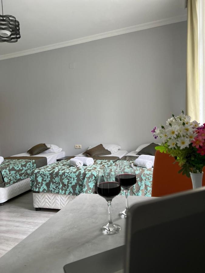 Guesthouse Data Гонио Екстериор снимка