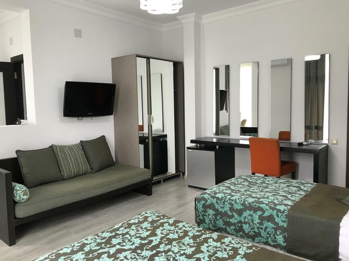 Guesthouse Data Гонио Екстериор снимка