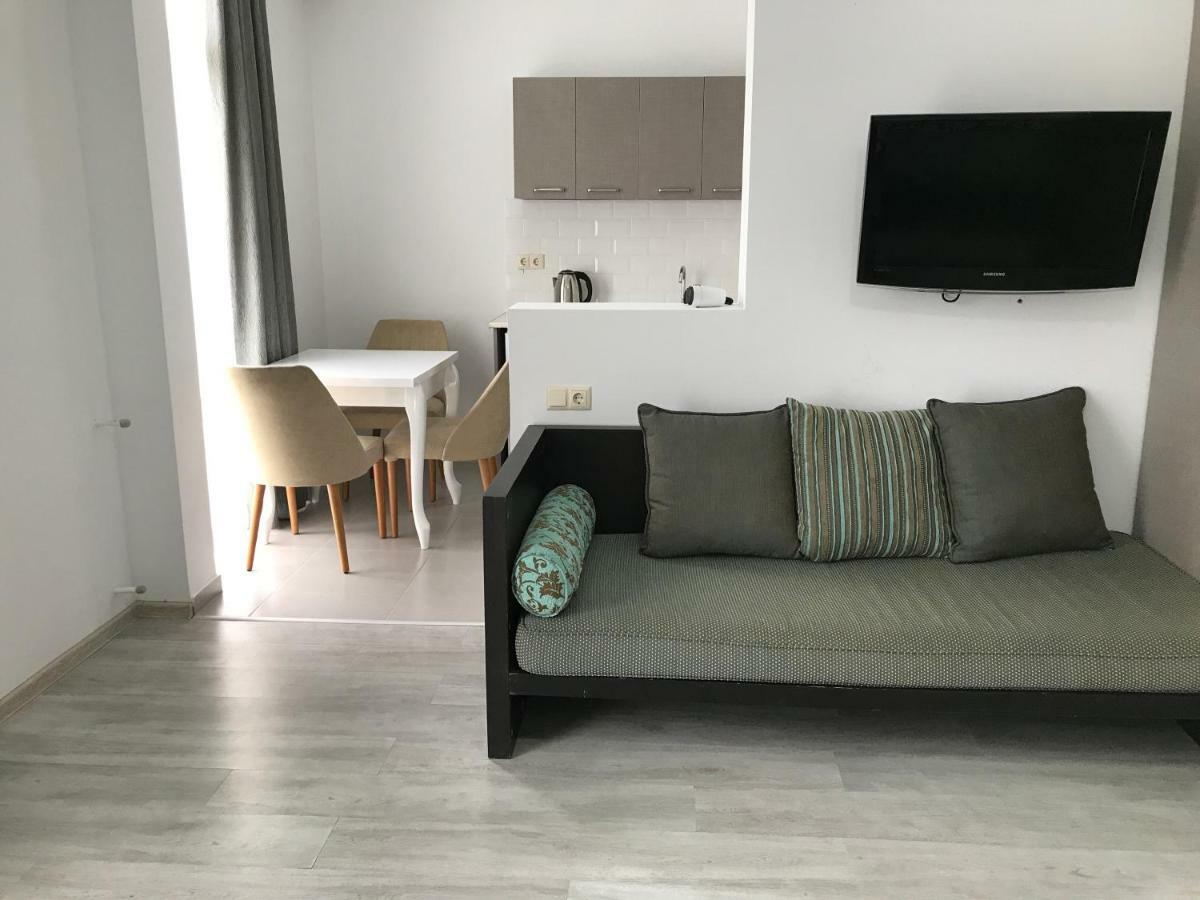 Guesthouse Data Гонио Екстериор снимка